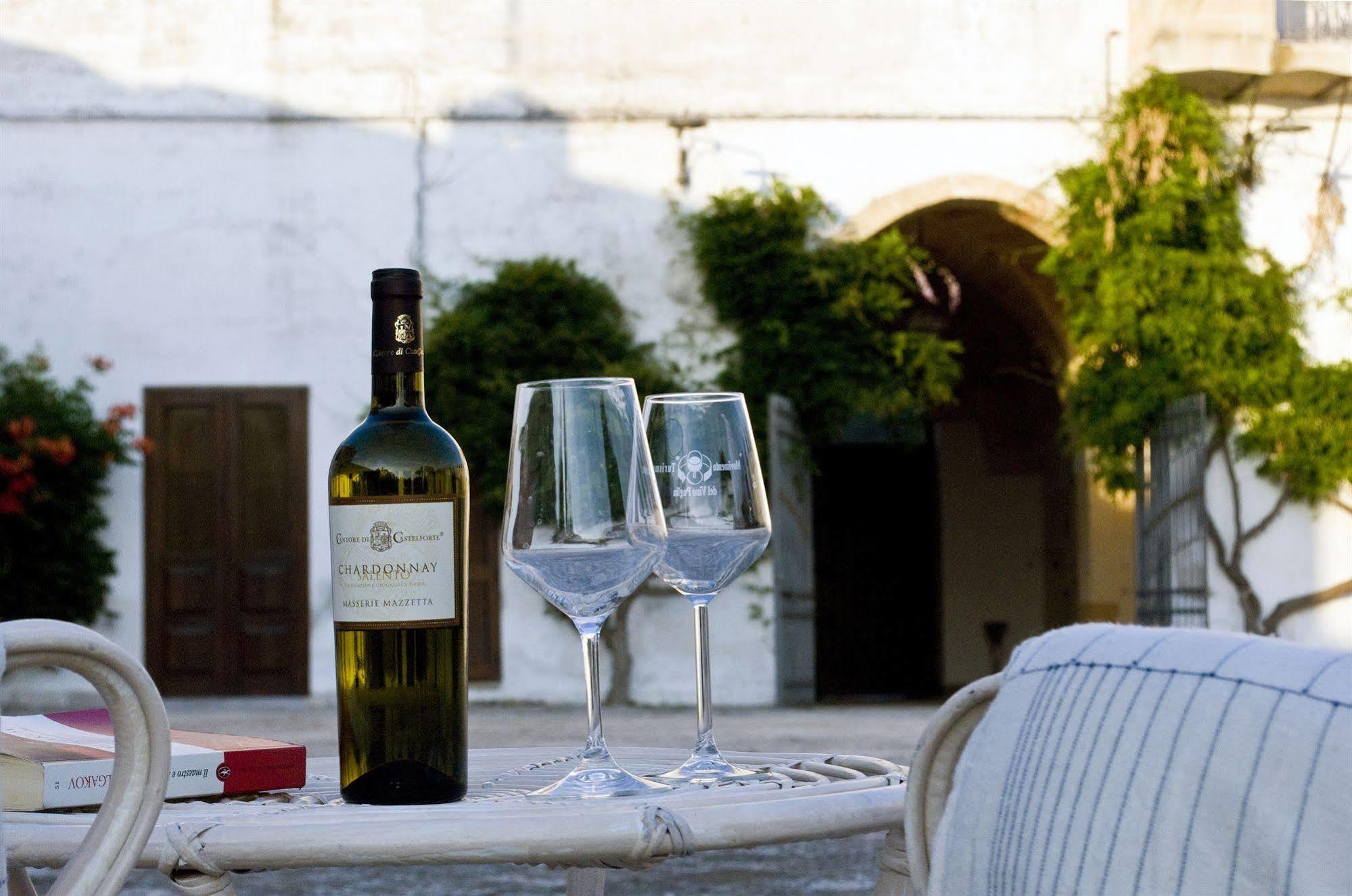 Masseria Mazzetta Salento Corte Del Falconiere B&B Salice Salentino Ngoại thất bức ảnh